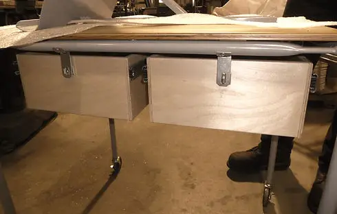 Taboret drawer hasps